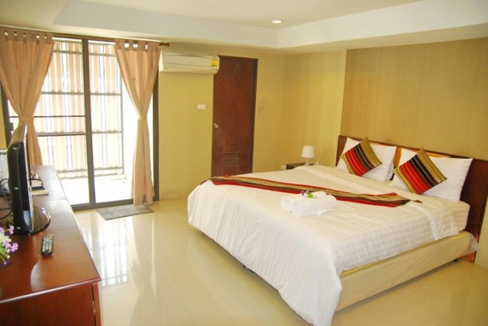 Grannylla Charoenkrung Aparthotel Банкок Екстериор снимка